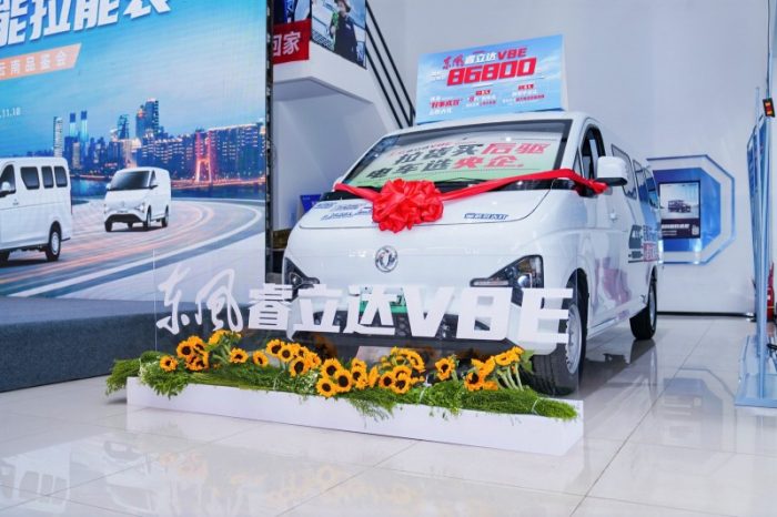 202511181556051760404025